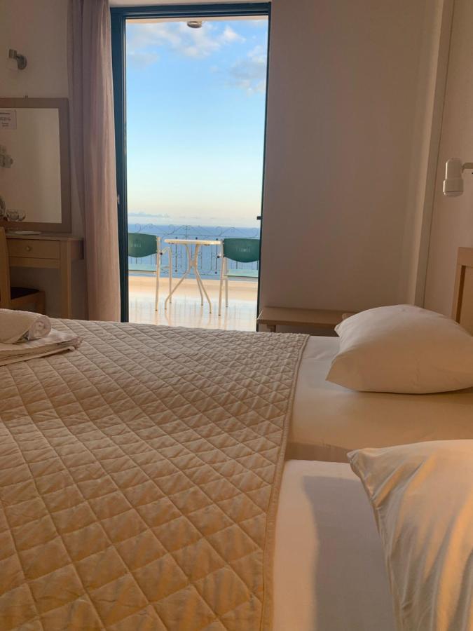 Iro Hotel Agia Galini Екстериор снимка