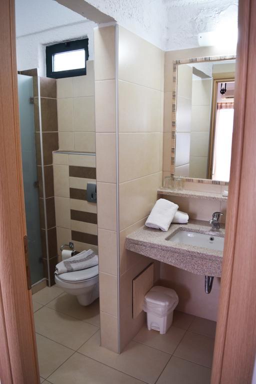 Iro Hotel Agia Galini Екстериор снимка